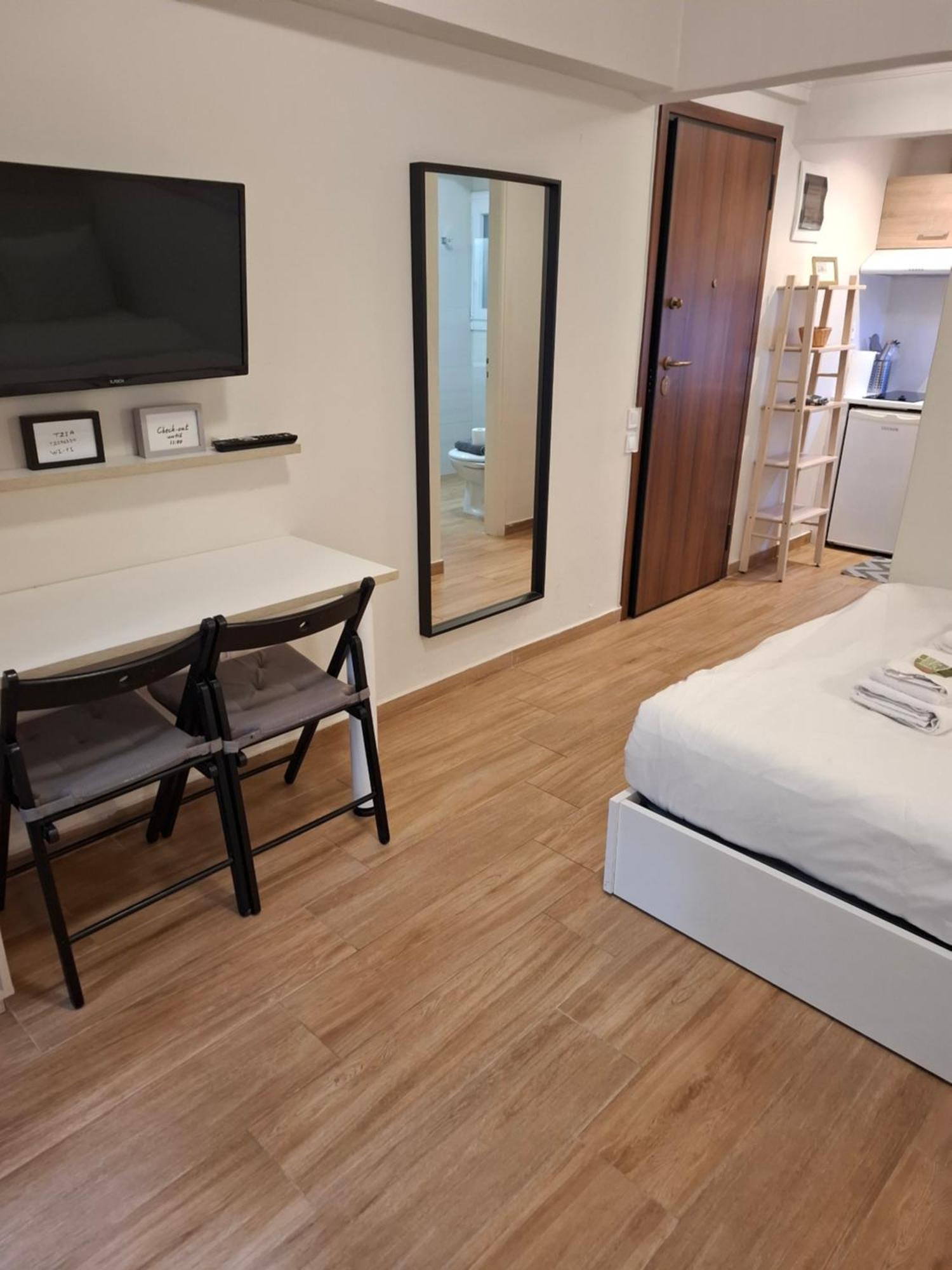 Studio Posh With Garden In Kolonaki Atina Dış mekan fotoğraf