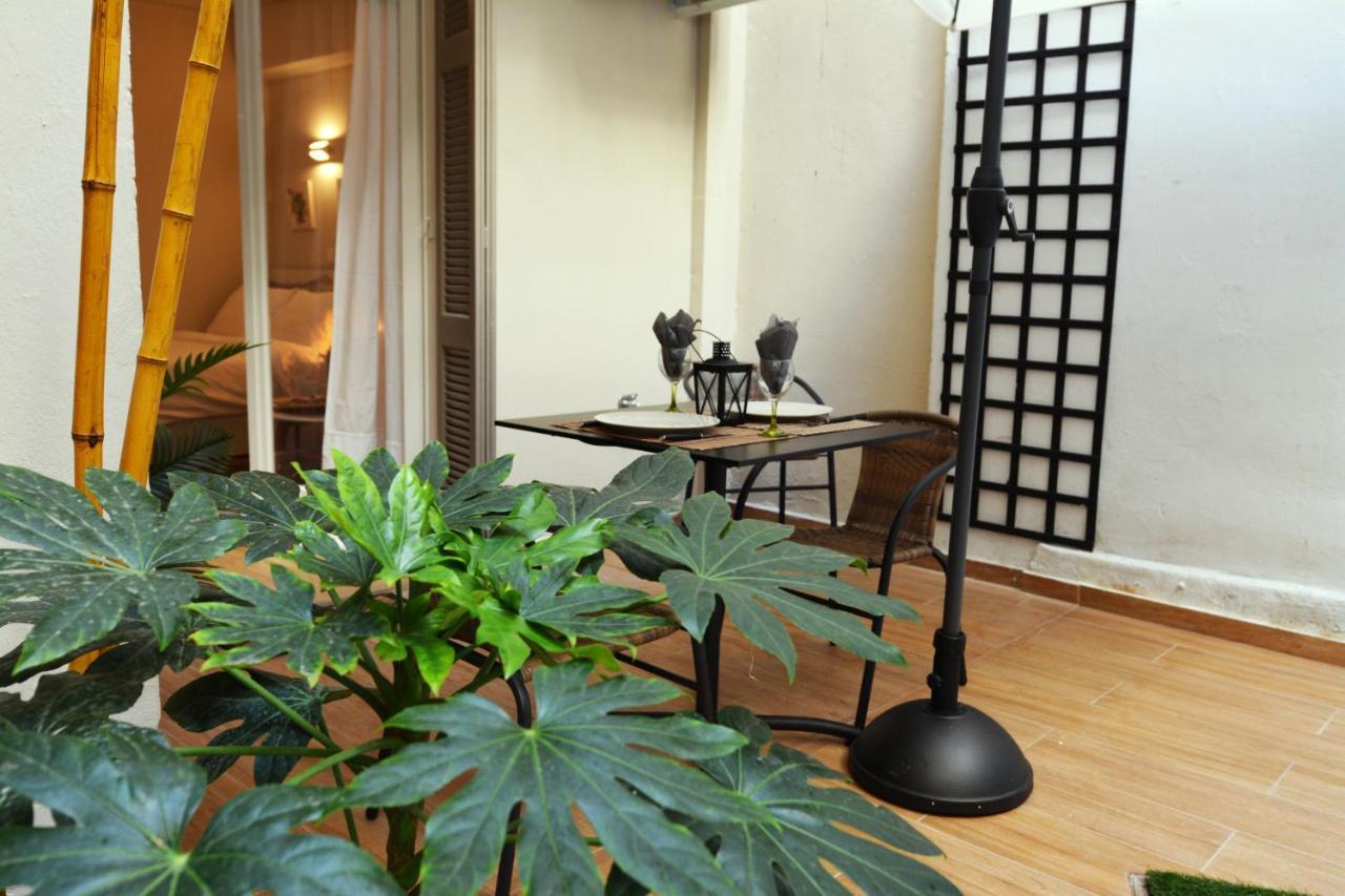 Studio Posh With Garden In Kolonaki Atina Dış mekan fotoğraf