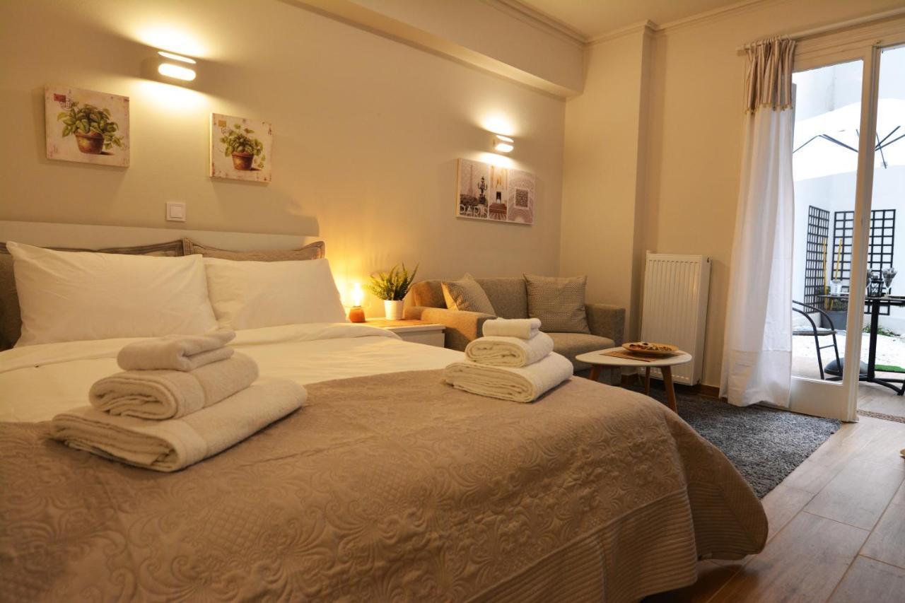 Studio Posh With Garden In Kolonaki Atina Dış mekan fotoğraf